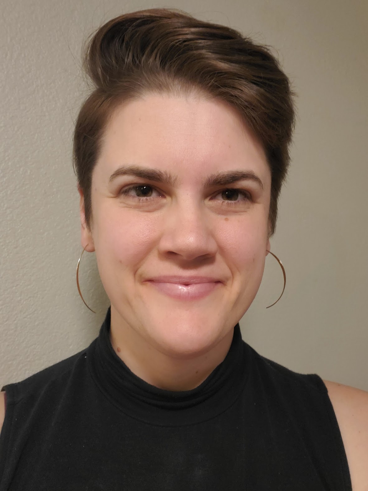 Dr. Laura Case